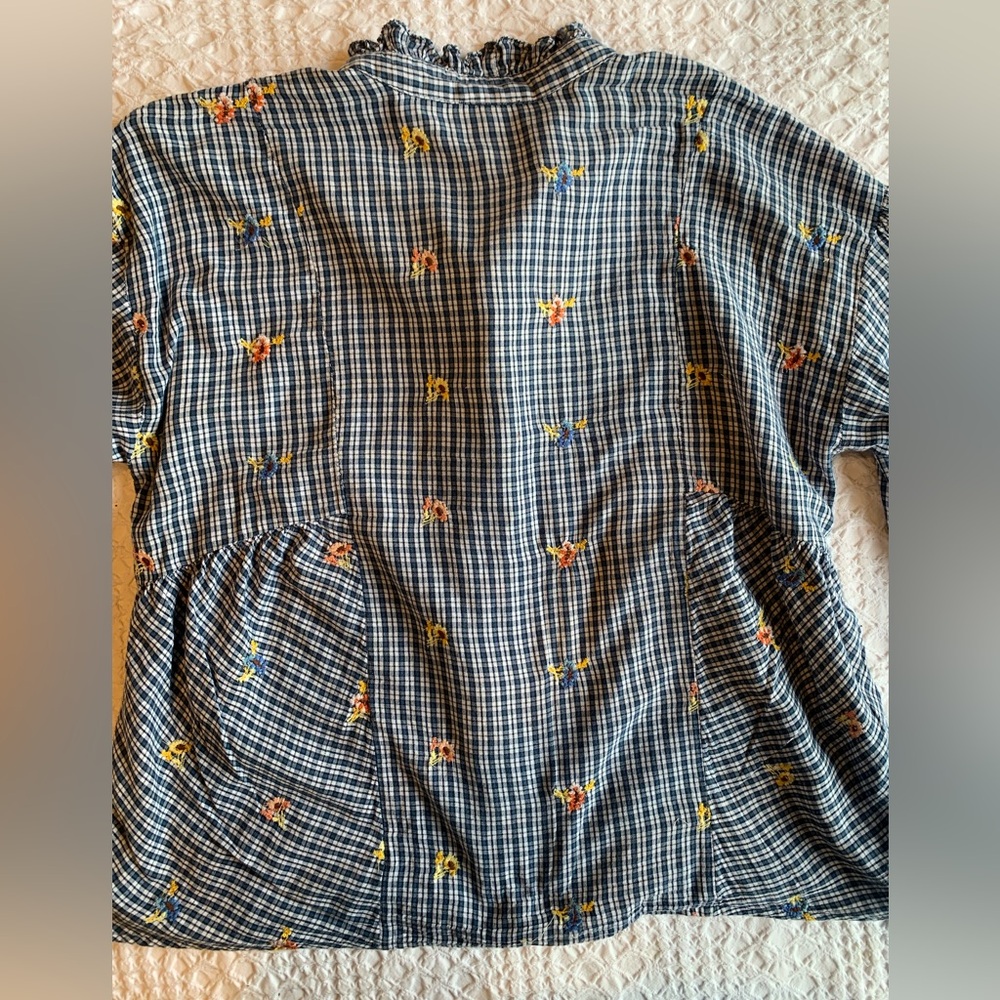 Sundance Navy Checkered Blouse with Floral Accents - Picture 11 of 16